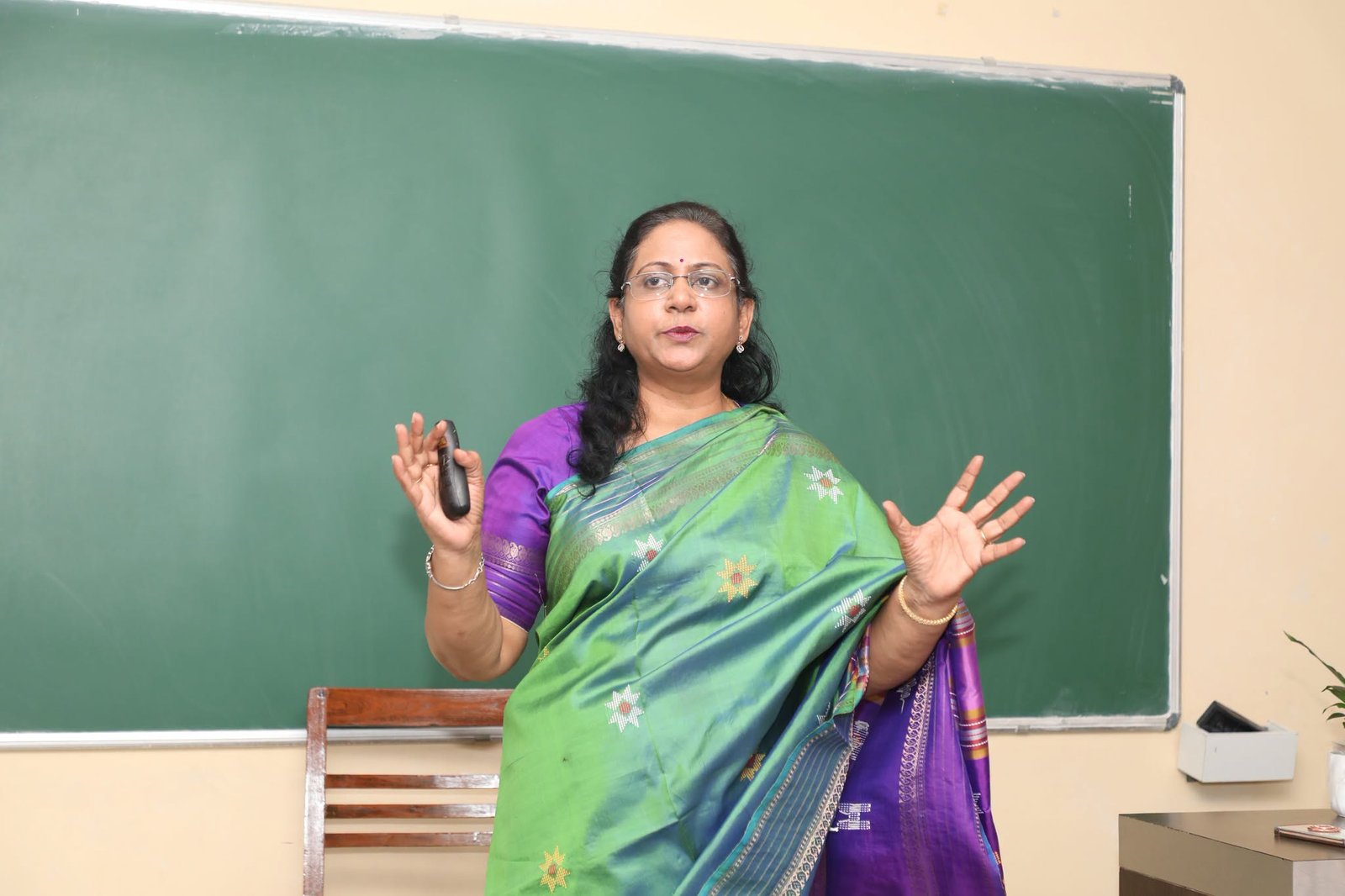 The Department of Nutrition organised a guest lecture on “Nutrition as a Therapy: From Gut to Vein”